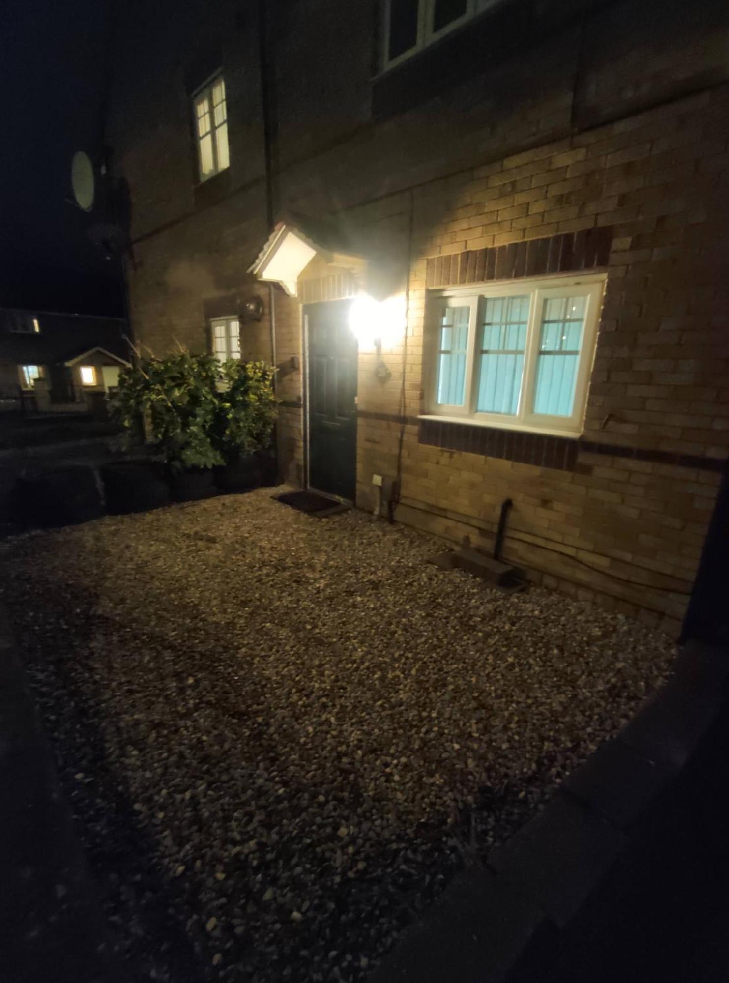 High Rigg House Bradford - Luxury Accomodation With Private Parking Idle Экстерьер фото